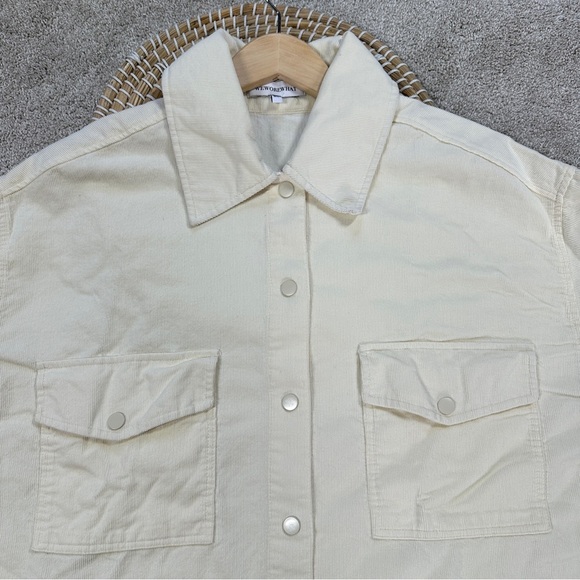 WeWoreWhat Corduroy Snap Button Down Shirt Shacket Oversized in Ivory M/L - Picture 5 of 16